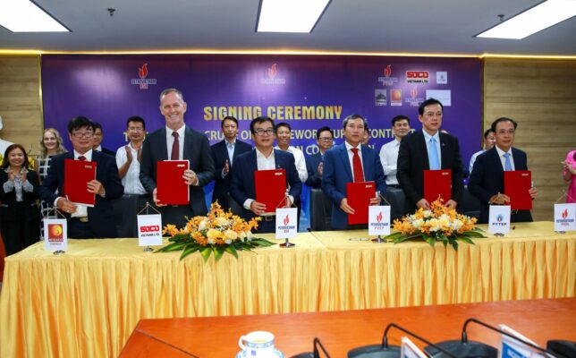 Người lao động BSR đã thực sự làm chủ khoa học công nghệ lọc hóa dầu.